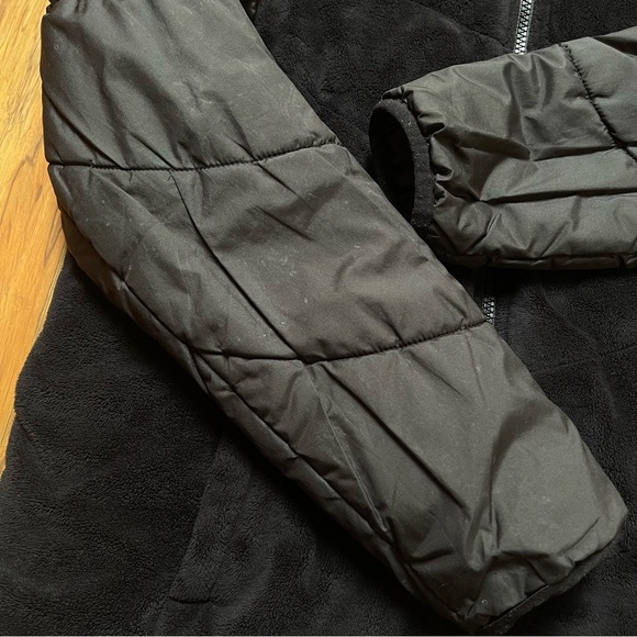 The North Face Perseus Reversible Hooded Fleece Jacket in Black Fits XS-S - Picture 10 of 16